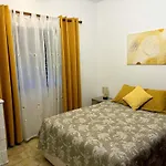 Na Dona Ana - Iberlagos Apartment *
